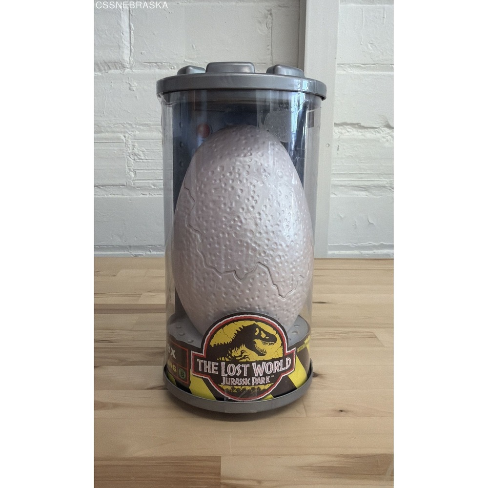 Jurassic Park Vintage Lost World T-Rex Hatchling Dinosaur Egg 1997
